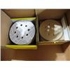 Image 5 : Assorted sand paper in box