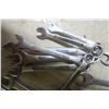 Image 3 : lot of assorted wrenches