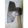 Image 3 : broad axe