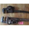 Image 2 : 2 pipe wrenches