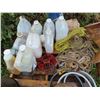 Image 4 : Pallet of baler twine, rope/straps, brackets and misc. chains