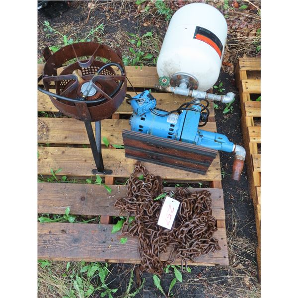 Pressure pump, Propane Cooker & Tire chain