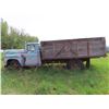 Image 2 : 1950s GMC 9400 with box and hoist VIN:99443604362C