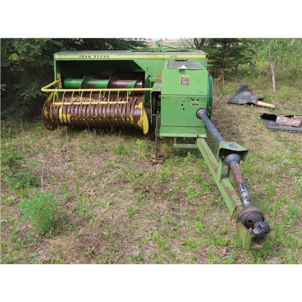 John Deere 336 square baler - working condition