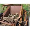Image 5 : rock picker - 4ft pickup
