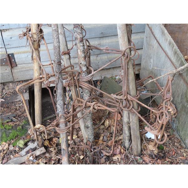 6 conibear traps on sticks