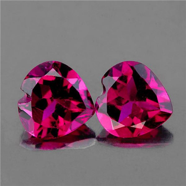 Natural Raspberry Pink Rhodolite Garnet [Flawless-VVS]