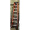 Image 1 : LOUISVILLE 8 FOOT ALUMINUM LADDER