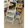Image 1 : LOT OF TWO STEP LADDERS
