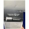 Image 3 : Duracell AA Batteries