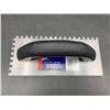 Image 1 : Notched Floor Trowel