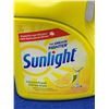 Image 2 : Sunlight Lemon Fresh Liquid Laundry Detergent (4.2L)
