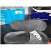 Image 3 : Adidas Mens Slides Size 11