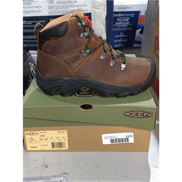 Keen Women's Pyrenees Hiking Boot Size 8.5 Color Syrup
