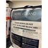 Image 4 : Hotel Grand White Down Duvet All Season Medium Weight Queen