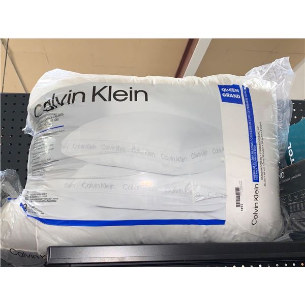 Calvin Klein 2 Pack Pillows Queen