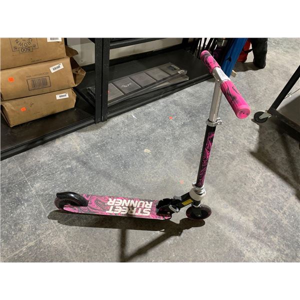 Street Runner Folding Kick Scooter with LED Wheels - Pink
