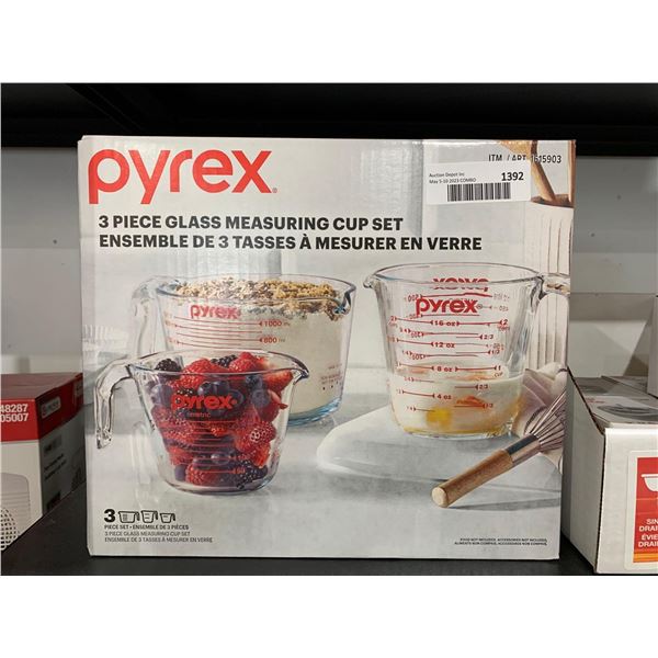 Pyrex 3 Pc Glass Measuring Cup Set