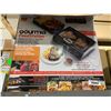 Image 1 : Gourmia Food Station Smokeless Grill & Air Fryer