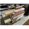 Image 2 : Pallet Lot of Assorted Flooring