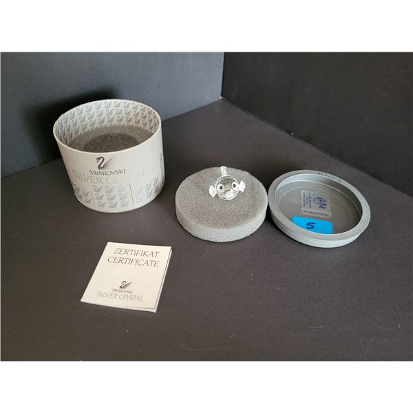 SWAROSVKI BLOWFISH WITH BOX. ARTICLE 7668