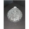 Image 2 : LIDDED ROUND CRYSTAL BUTTER DISH ANCHOR HOCKING