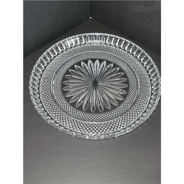 ANCHOR HOCKING CRYSTAL CAKE PLATE