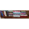 Image 1 : SHELF WITH BOOKS