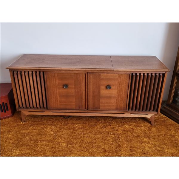GARRARD STEREO CONSOLE CABINET TURNTABLE RADIO REEL TO REEL
