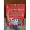 Image 2 : BARBIE 2008 HOLIDAY JOYEUX NOEL BARBIE COLLECTOR