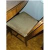 Image 2 : 1960S DINING ROOM TABLE AND CHAIRS