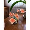 Image 2 : VINTAGE CERAMIC NAPOLEON CAPODIMONTE FLORAL DECOR FROM BIRKS