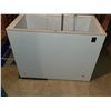 Image 2 : CHEST DEEP FREEZER GE 12