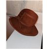 Image 2 : A BOUTIQUE HAT KATES CANADA FELT HAT DARK BURNT ORANGE
