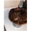 Image 3 : OLD DARK BROWN FUR HAT