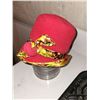 Image 2 : HELEN JOYCE ORIGINAL RED CLOCHE HAT