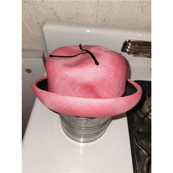 PINK AND BLACK CUTE VINTAGE HAT