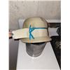 Image 2 : 1960 ECRU HAT