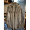Image 10 : MEDIUM BROWN MINK (?) FUR COAT. SCUBYS VICTORIA BC
