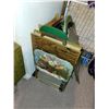 Image 1 : LOT OF VINTAGE TV TRAYS AND FOLDING CHAIRS
