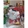 Image 3 : LOT OF CHRISTMAS DECOR AND SUCH
