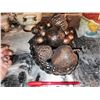 Image 2 : VINTAGE PLASTIC COPPER FRUIT AND MATCHING TRAY