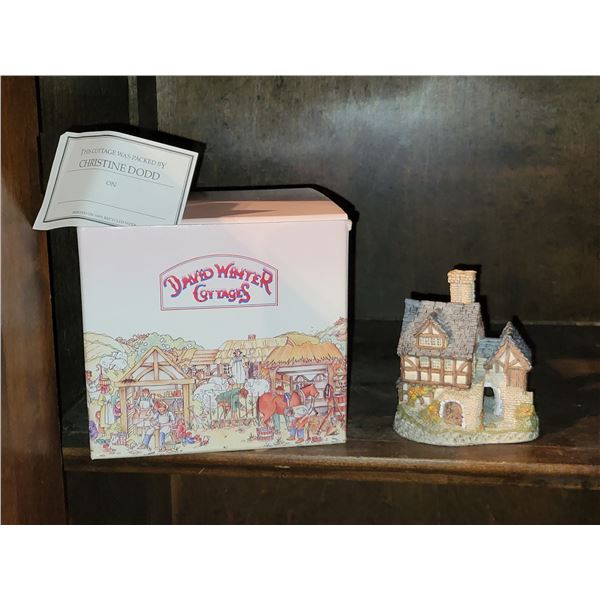 DAVID WINTER COTTAGES THE BAKEHOUSE WTIH BOX