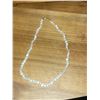 Image 1 : PEARL (?) JEWELLERY SET
