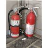 Image 1 : LOT OF 2 FIRE EXTINGUISHERS