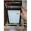 Image 6 : SHELF OF PHOTO FRAMES LOT 1