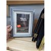 Image 12 : SHELF OF PHOTO FRAMES LOT 3