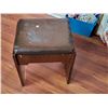 Image 1 : VINTAGE SEWING STOOL