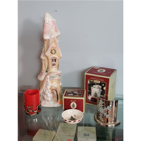 LOT OF CHRISTMAS ITEMS LOT 3
