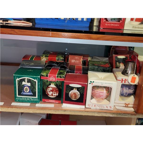 LOT OF VINTAGE COLLECTIBLE CHRISTMAS ORNAMENT BALLS LOT 2